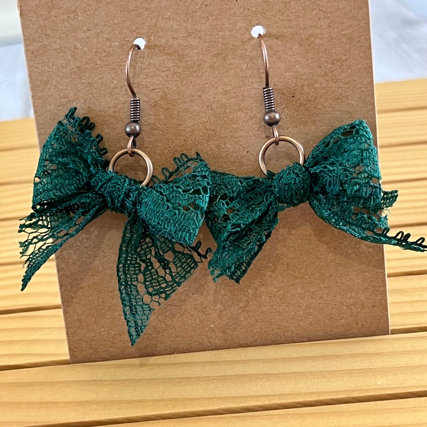 Vintage lace earrings hunter green bow earrings