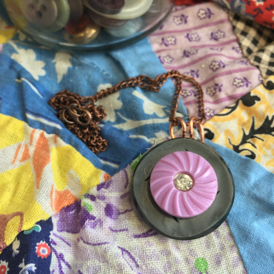 Pink/Purple Collection Vintage Button Pendant Necklace Pink/Purple