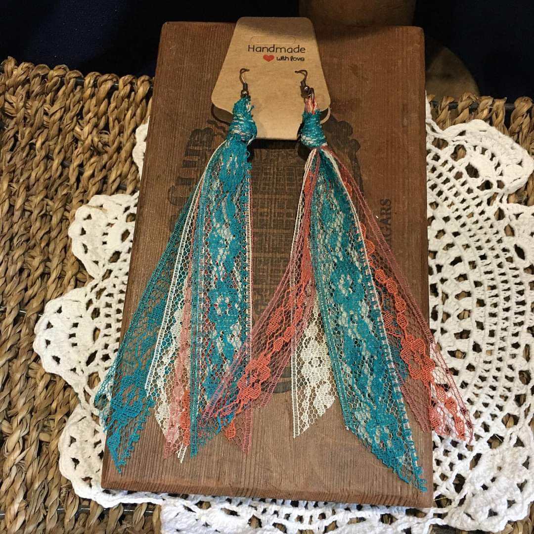 Western Blend Boho Vintage Lace Earrings
